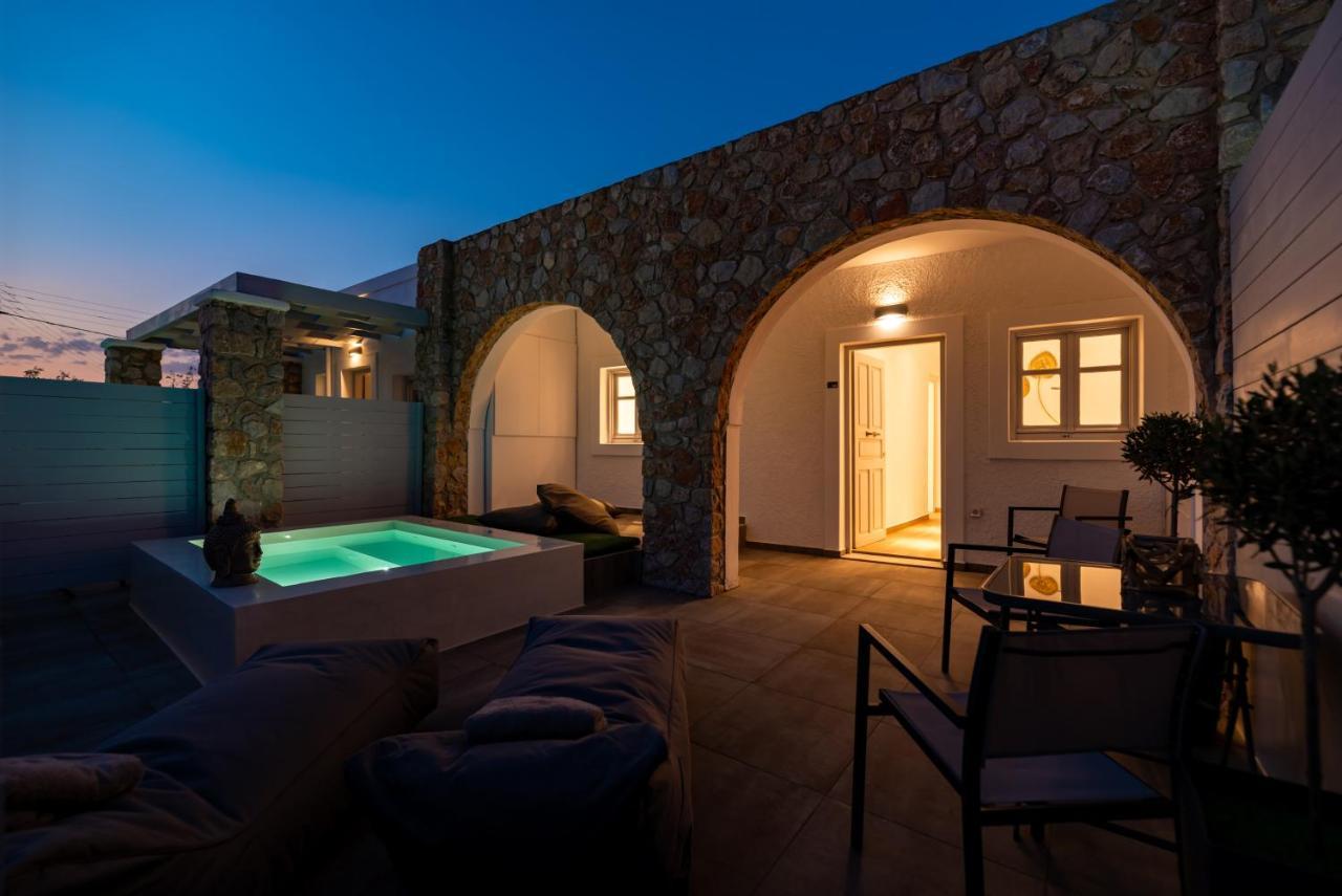 Kasteli Suites ペリヴォラス エクステリア 写真